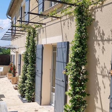 Le Petit Eden Bed & Breakfast แซ็งต์-กองแต็ง-ลา-โปเตรี ภายนอก รูปภาพ